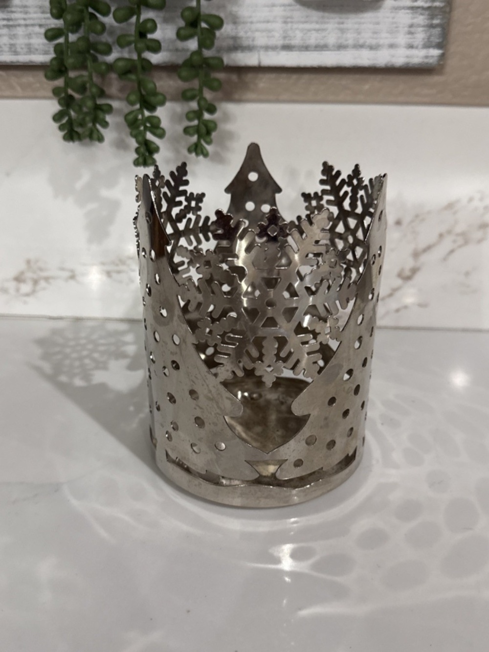 Bath & Body Works Slatkin Metal Christmas Tree Snowflake Candle Holder